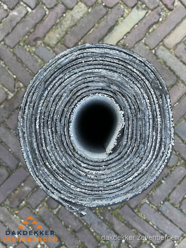 Rol EPDM dakbedekking materiaal voor plat dak in Zevenbergen Rol EPDM dakbedekking materiaal voor plat dak in Zevenbergen